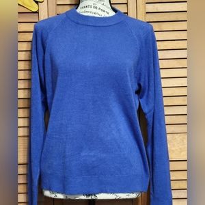NEW CAROLYN TAYLOR SWEATER